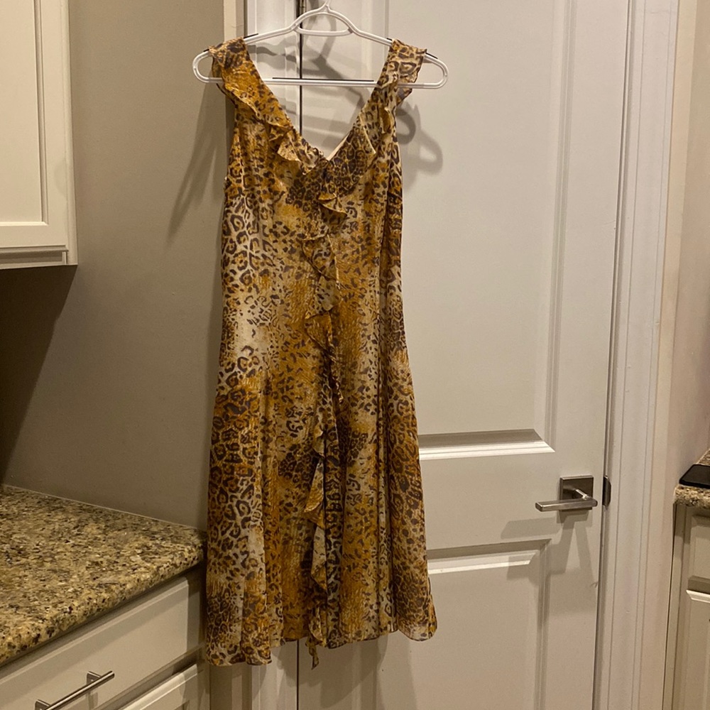 BLOOMINGDALE’S Sz 8 silk animal print sleeveless dress with ruffles.